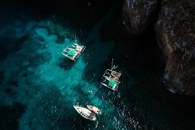7-Hour Private Catamaran Day Tour in San Antonio Ibiza - Meeting Location Details