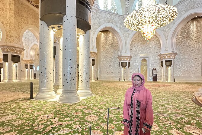 Abu Dhabi City Tour With Sheikh Zayed Grand Mosque Visit - Highlights of Sheikh Zayed Grand Mosque
