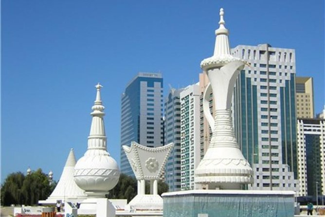 Abu Dubai City Tour and Dubai Marina Cruise Dinner - Discover Sheikh Zayed Grand Mosque