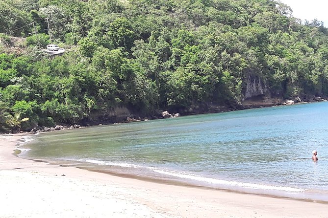 Adventure and Beach Tour - Operating Hours