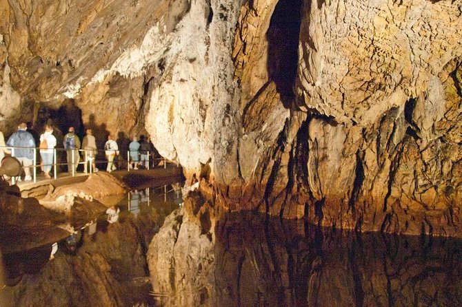 Aggtelek Caves UNESCO Site and Eger Town Private Tour - Sampling Hungarian Cuisine