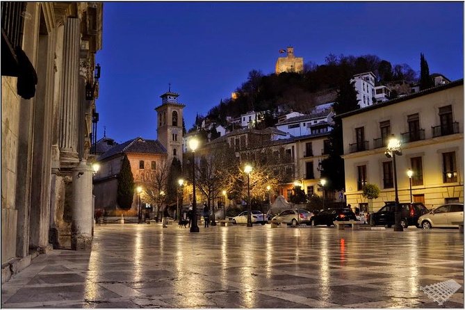 Albaicin and Sacromonte Private Tour - Alhambras Evening Allure