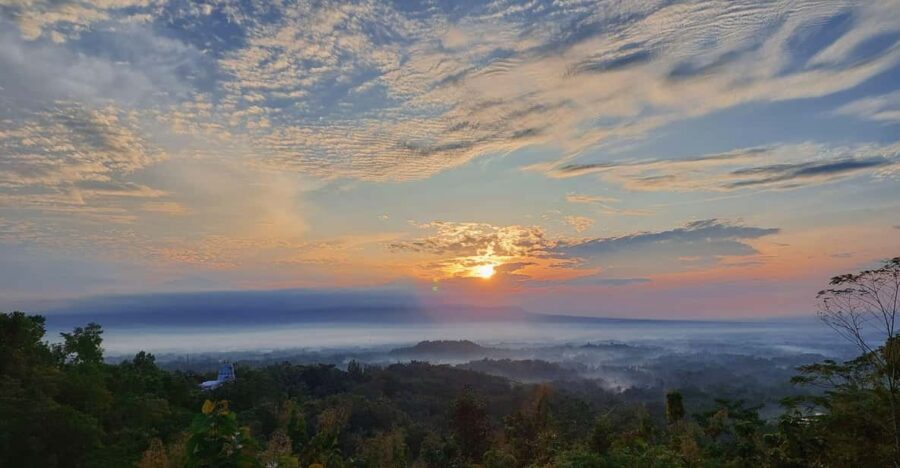 All-inclusive Borobudur Sunrise & Prambanan Temple Tour