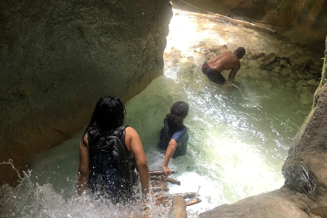 ALL INCLUSIVE Tour of the Cueva De La Virgen Water Trail - Health and Accessibility