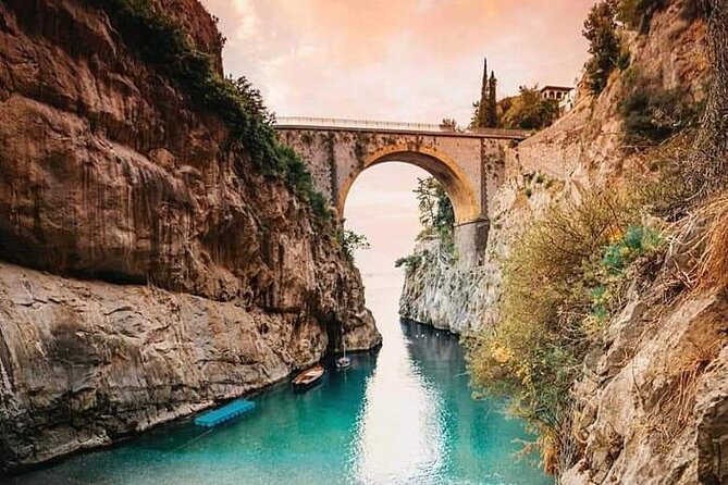 Amalfi Coast Half Day Tour From Sorrento - Meeting Point and Pickup