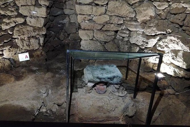 Archaeological Tour of the Nuraghe Arrubiu in Orroli - Architectural Features of the Site