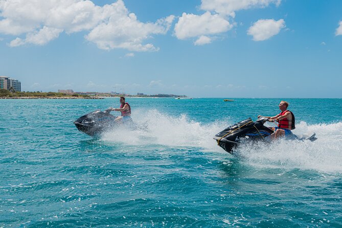 Aruba Single Jetski Waverunner Near Eagle Beach - Meeting Point
