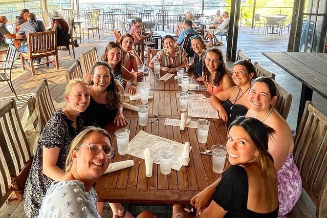 Austin Lake Travis Barge Crawl Bar Hopping Tour by Boat - Meeting Point and Schedule