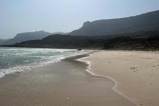 Ayn Khor Waterfall Adventure and Fazayah Beach Shore Excursion - Experience Ayn Khor Waterfall
