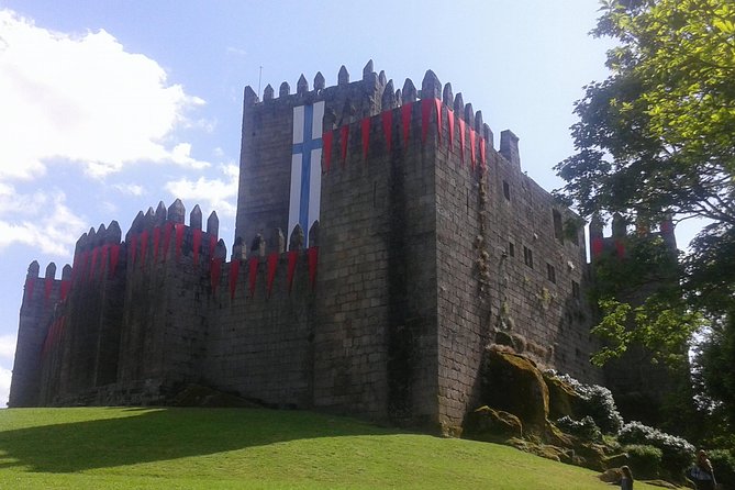 Barcelos, Braga & Guimarães Tour - Guimarães - Birthplace of Portugal