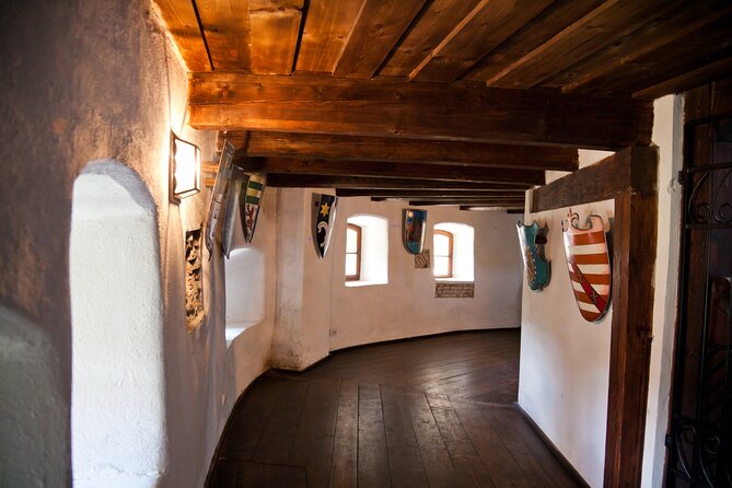 Bears Sanctuary, Dracula Castle and Poiana Brasov-Private Day Tour From Brasov - Exploring Transylvanias Natural Wonders