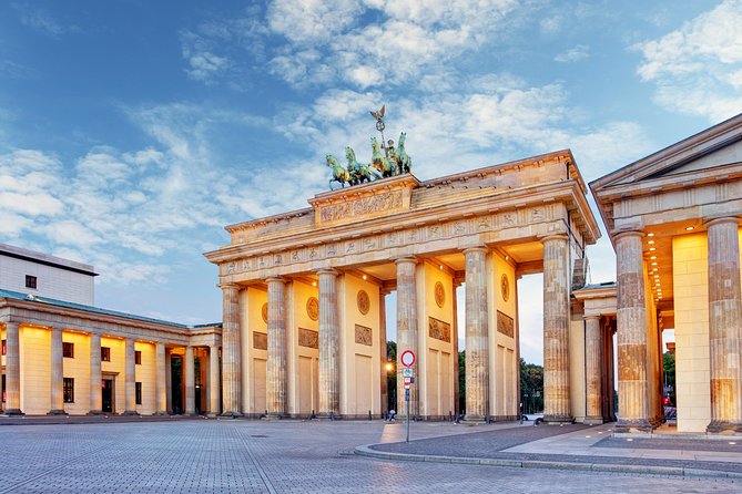 Berlin Day Tour From Wroclaw - Exploring Checkpoint Charlie and Beyond
