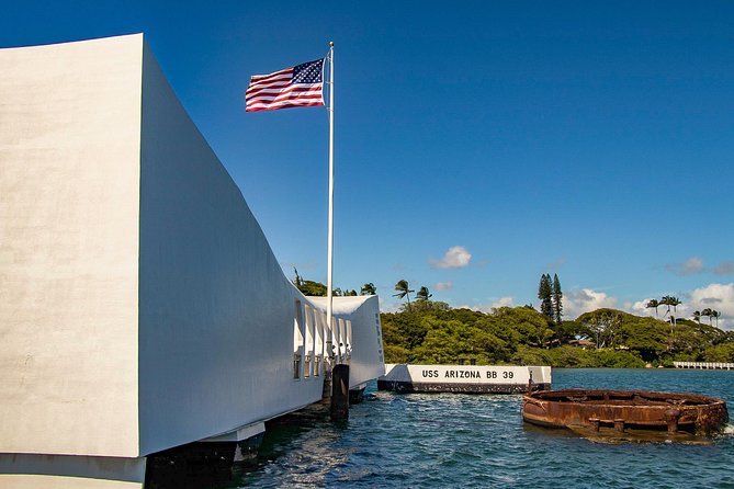 Best of Oahu: Private Tour With Movie and Boat Tour USS Arizona Memorial - Highlights of the USS Arizona Memorial