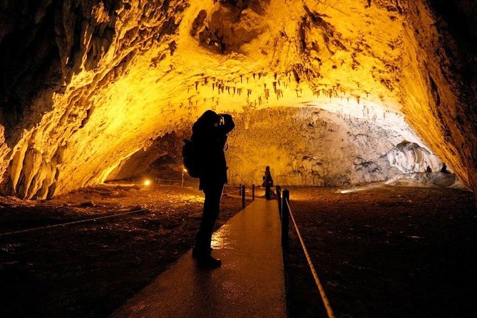 Bijambare Cave Tour - Discovering the Caves Formations