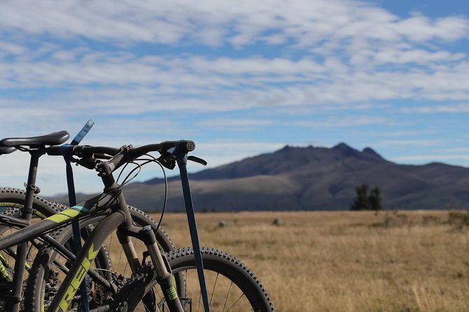 Bike And Trek In Cotopaxi - Trekking to Stunning Viewpoints
