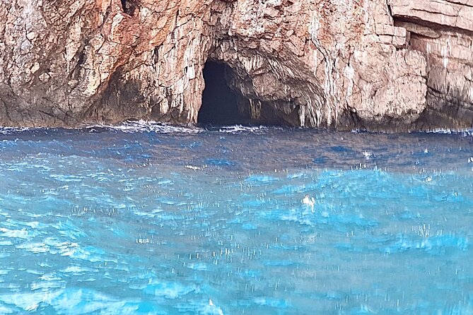 Blue Cave, Lady of Rocks , Perast and Mamula Speedboattour MW - Inclusions and Exclusions