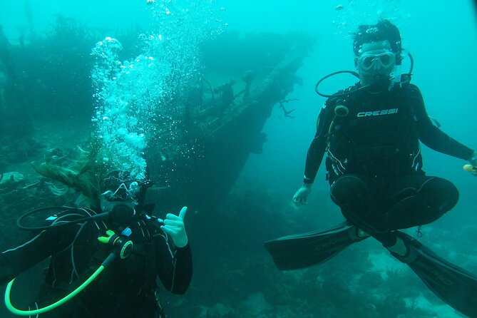 Boat Dive Shipwreck/ Airplanes/ Reef /2 Tanks - Health and Safety