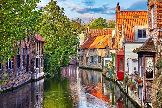 Brussels Airport Transfer (Bru) <-> From or to Bruges (Van 7 Pax) - Meeting Details