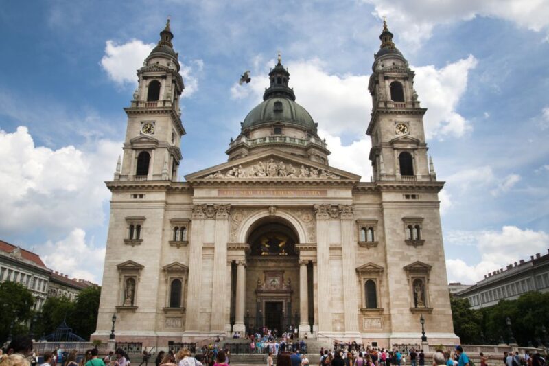 Budapest: Multilingual Highlights Tour - Booking Details