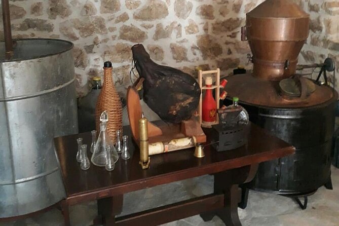 Cable Car Ride, Food Tasting in Njegusi and Kotor Old Town - Meeting and Pickup