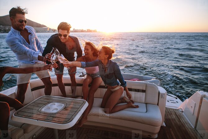 Cabo Arch Sunset Private Yacht Tour Plus Dinner and Drinks - Transportation and Accessibility