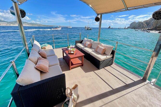 Cabo San Lucas Private Catamaran Tour for Six People - Meeting and Accessibility