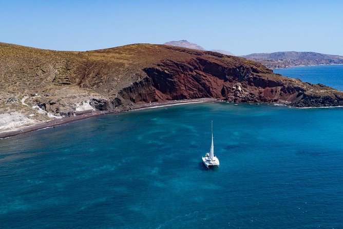 Caldera Cruise With Swim Stops, BBQ on Board and Drinks! - Onboard Amenities and Activities
