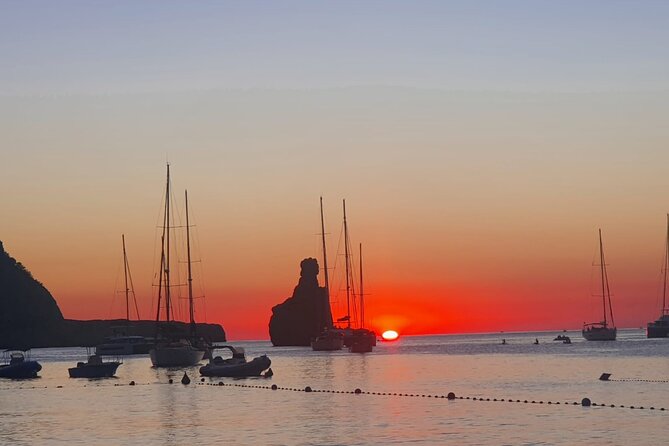 Can Marca, Las Dalias Hippie Market and Benirras Tour - Meeting and Pickup Information