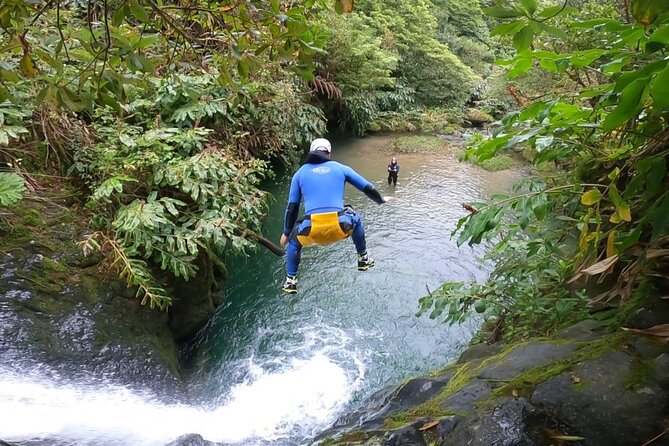 Canyoning in Ribeira Da Salga - Navigating the Canyoning Route