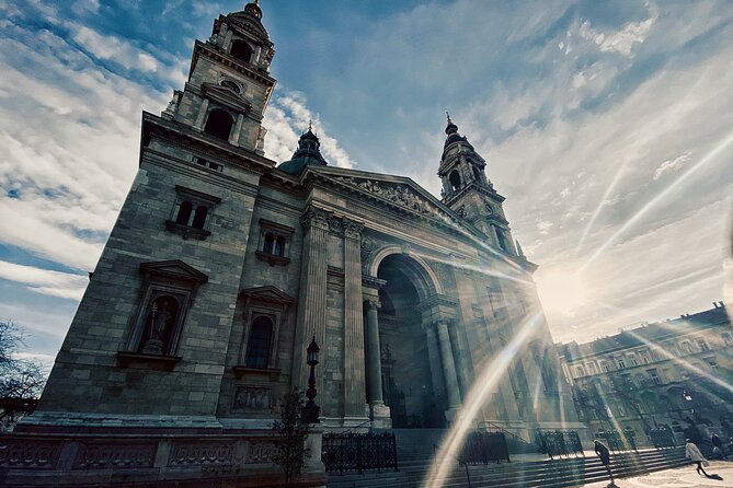 Capital Budapest - Half Day Private Tour (4hr) - Meeting and Pickup