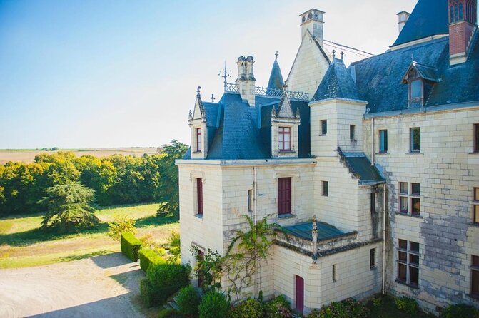 Castle Epicurean Experience With Wine & Local Specialties - Getting to the Château