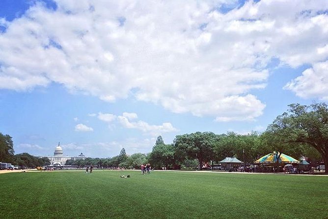 Castle to Capitol: Museums of the National Mall Architecture Tour - Smithsonian Institution