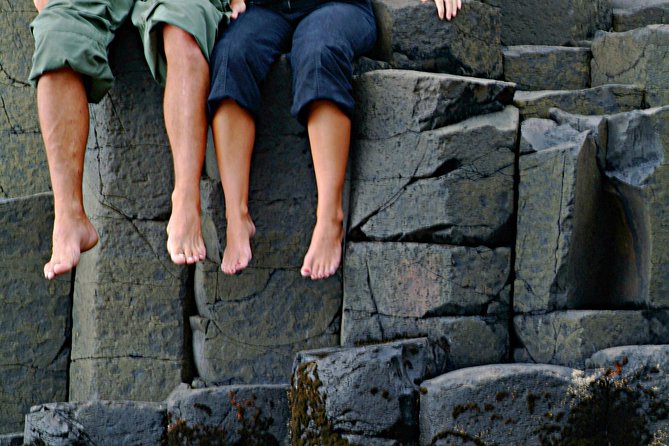 Castles & Stones Day Tour From Belfast - Giants Causeway