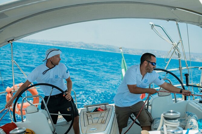 Catania Sailing Vibe Sunset - Inclusions and Amenities on Board
