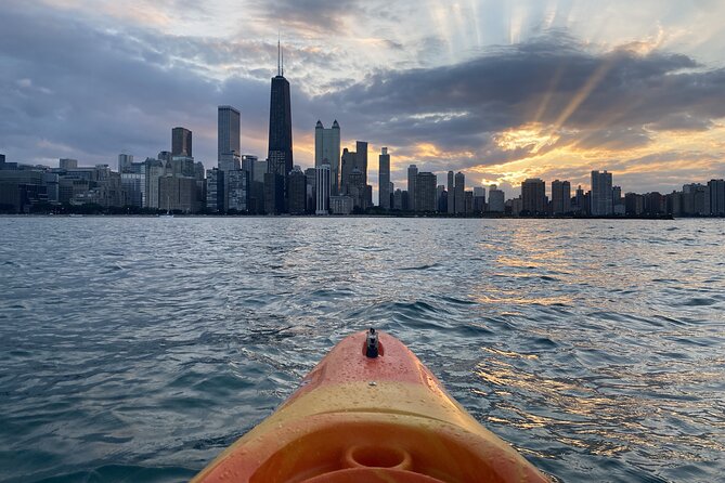 Chicagos Lake Michigan Downtown Kayak Rental at Ohio Street Beach - Location and Accessibility