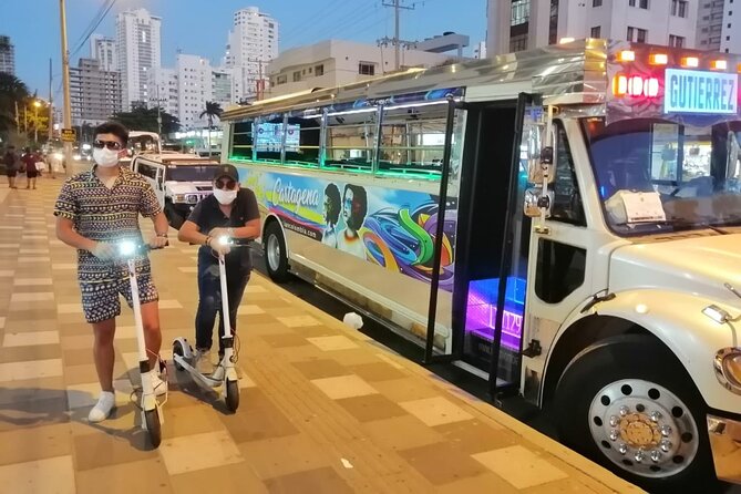 Chiva Disco and Rumba in Cartagena - Location and Transportation Details
