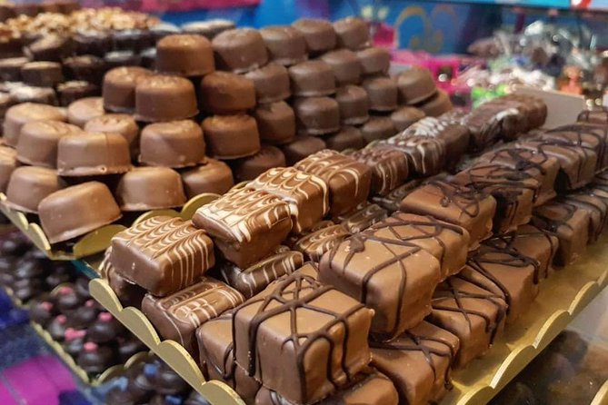 Chocolate Tasting Tour Review: Sweet Experience or Not - Accessibility and Health Guidelines