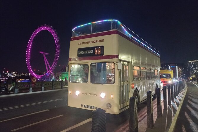 Christmas Lights Tour by Heritage Bus - Reviews and Ratings