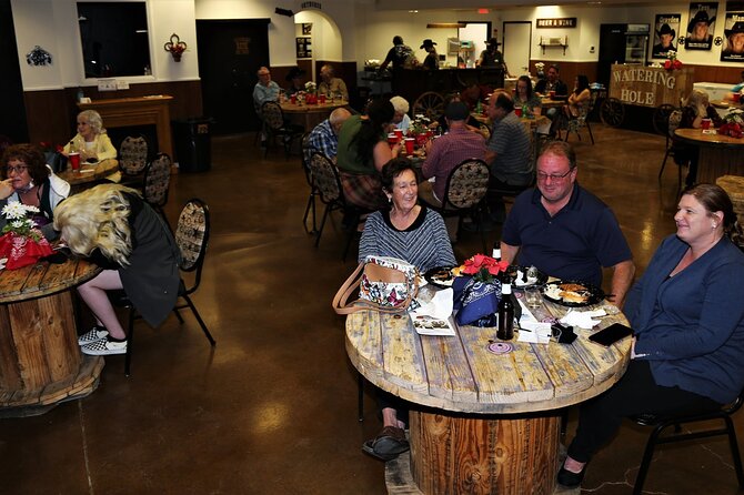 Chuck Wagon Lunch and Show at the Firelight Barn in Henderson - Entertainment and Live Shows