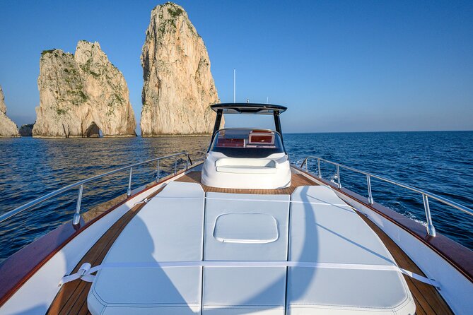 Cinque Terre Sunset Bout Tour Romantic Experience - Inclusions