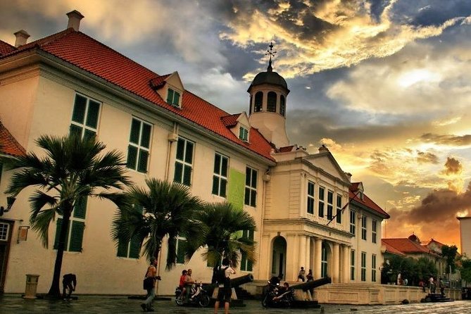 City Tour Jakarta - Pickup and Meeting Points