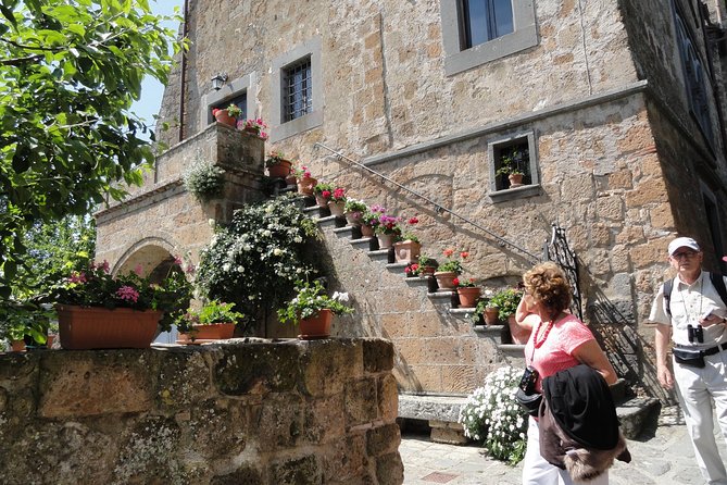Civita Di Bagnoregio Private Walking Tour - Meeting and Pickup