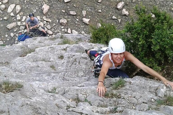 Climbing and Yoga Course in Rodellar, Huesca - Skill Levels Catered