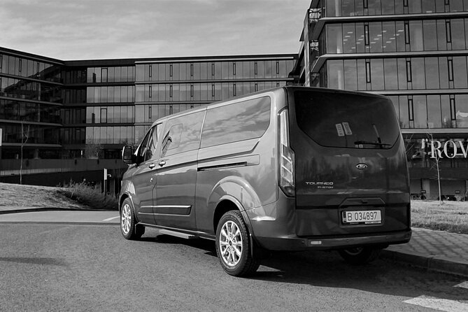 Cluj Napoca to Bucharest - Private Guided Transfer - Car and Driver - Traveler Photographs