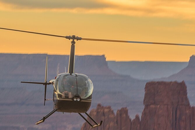 Corona Arch Canyon Run Helicopter Tour - Highlights of the Experience