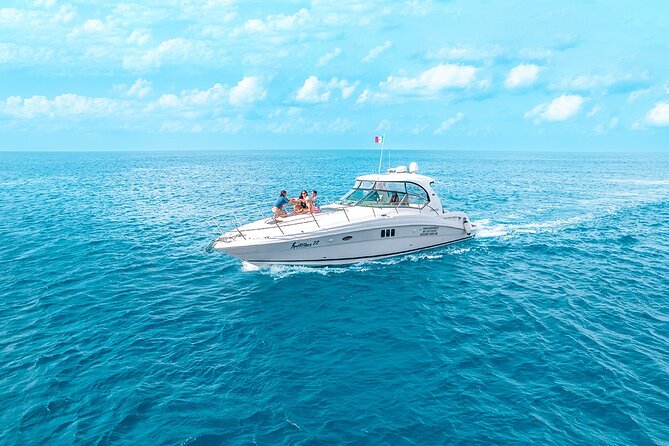 Cozumel Private Yacht and Snorkel With Lunch and Open Bar Onboard - Transportation Considerations