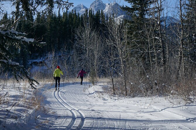 Cross Country Ski Lesson in Kananaskis, Canada - Instructor and Equipment