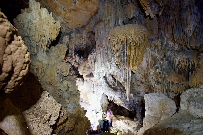 Crystal Cave With Local Tour Guide and Belizean Lunch - Explore Crystal Chambers