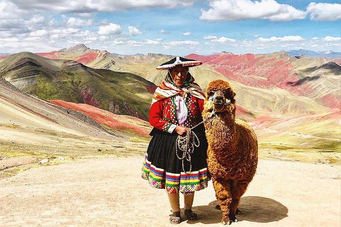 Cusco: Full Day Trekking in Palccoyo Mountain With Lunch - Packing and Preparation