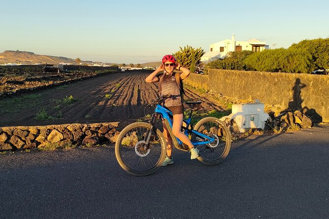Cycle Among Volcanoes: Discover the Essence of Lanzarote - Whats Included